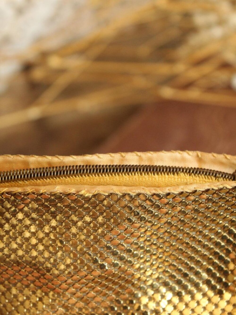 Vintage 1930s 1940s Clutch Purse, Gold Mesh Evening Bag, Art Deco, Possible Whit - Picture 10 of 13
